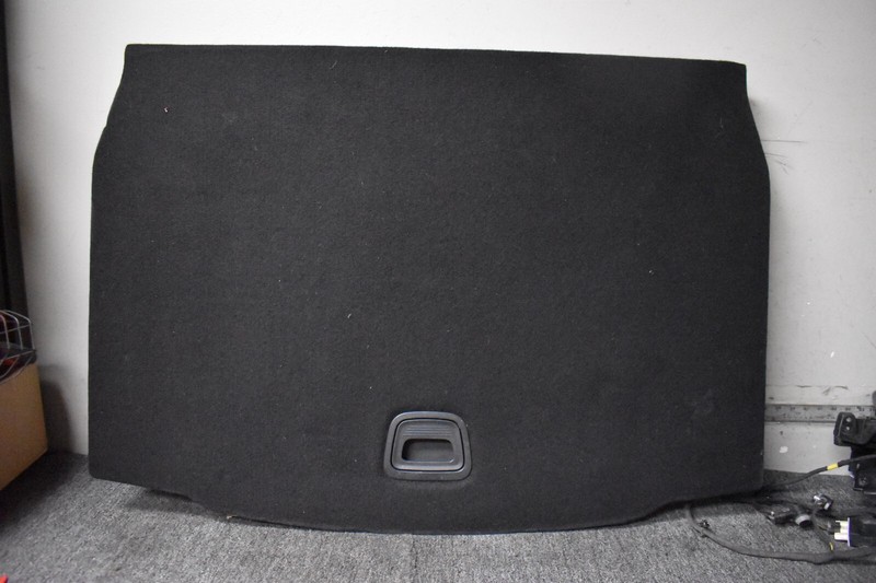 2017-2018 MERCEDES BENZ E 43 AMG 4 MATIC FLOOR COVER FACTORY OEM