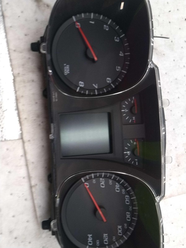 2011 Chevrolet Equinox Speedometer Gauge Blue OEM 101K Miles NJ25-25436-651913