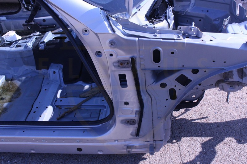 INFINITI Q50 14 15 16 17 18 19 20 21 22 23 24 PASSENGER RIGHT A PILLAR BODY CUT