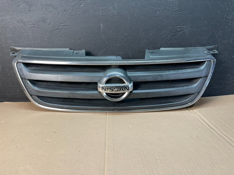 2002 2003 2004 Nissan Altima Front Upper Grill Grille OEM AD8359 DG