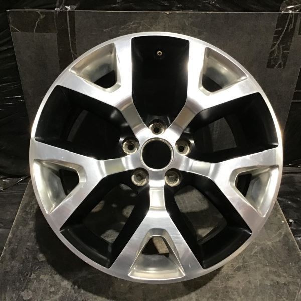 2014-2018 Jeep Cherokee 9143 Wheel 17 x 7-1/2 Rim Black Polished 1UT91RXFAA