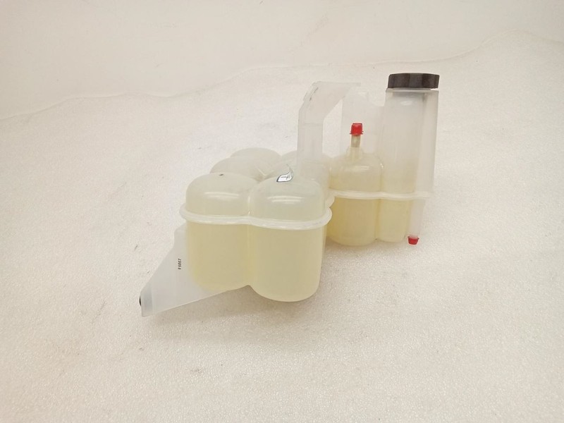 Coolant Reservoir Fits 13-18 DODGE 2500 PICKUP 62921