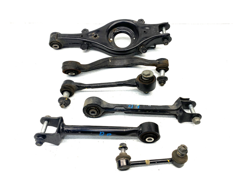 15-16 HYUNDAI GENESIS REAR RIGHT UPPER LOWER CONTROL ARM SET OEM #A0.59