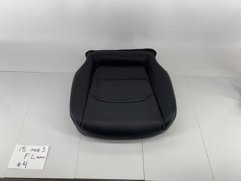 17-23 TESLA MODEL 3 FRONT LEFT DRIVER SIDE SEAT LOWER CUSHION PAD BLACK OEM #4