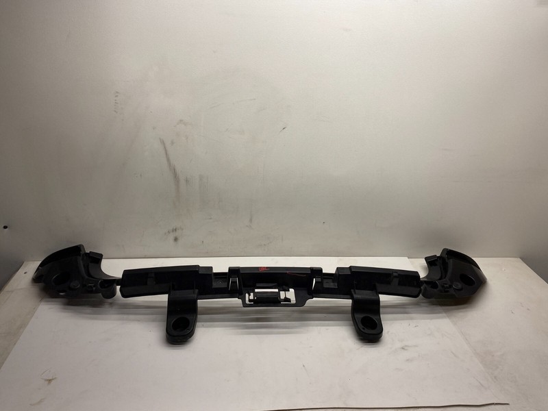 2012 -2015 BMW X1 REAR BUMPER COVER CENTER MOUNT BRACKET HOLDER OEM