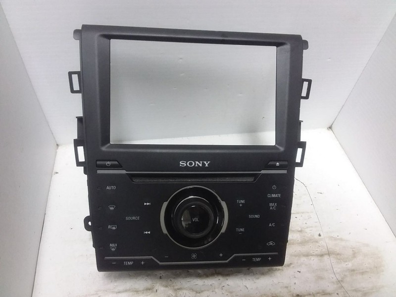 Sony Radio Control Panel Fits 13 FUSION DS7T-18E245-PR