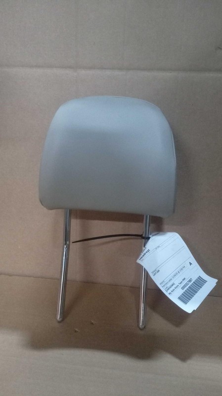 2015 Volkswagen Golf Left Black Headrest - Used, 56K Miles, OEM Quality