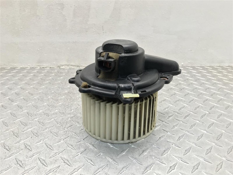 97 98 99 00 01 02 EXPEDITION NAVIGATOR F250 F350 FRONT BLOWER MOTOR 615-00531A