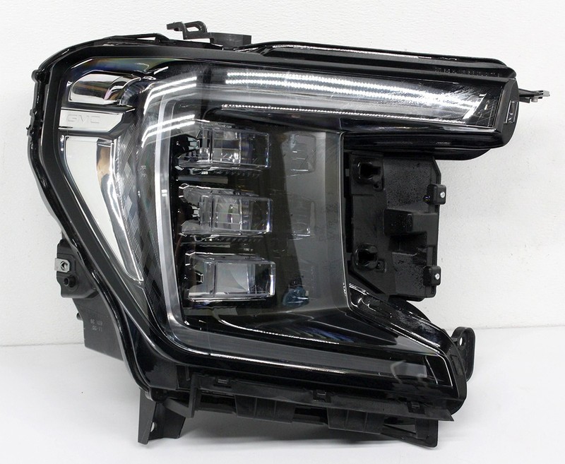 OEM Right Passenger Side Headlamp For GMC Yukon AT4, Denali 84898702