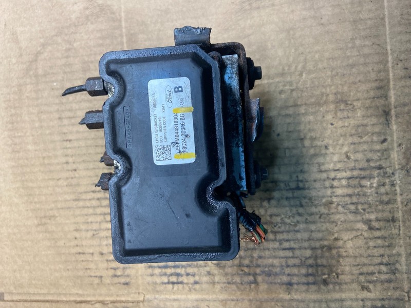 2011 - 2014 Ford E250 E350 VanABS Anti Lock Brake Pump Module Oem y4383 DG
