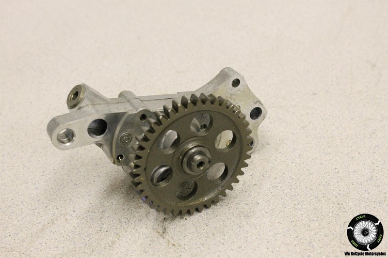 2004 Ducati Monster M600 Engine Motor Oil Pump M 600 04
