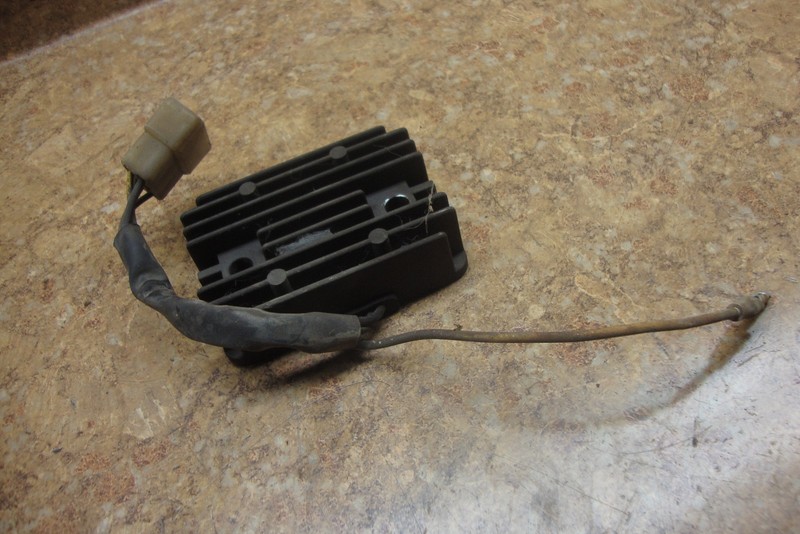 1981 81 Kawasaki KZ750 KZ 750 H KZ750H Voltage Regulator Rectifier Electrical