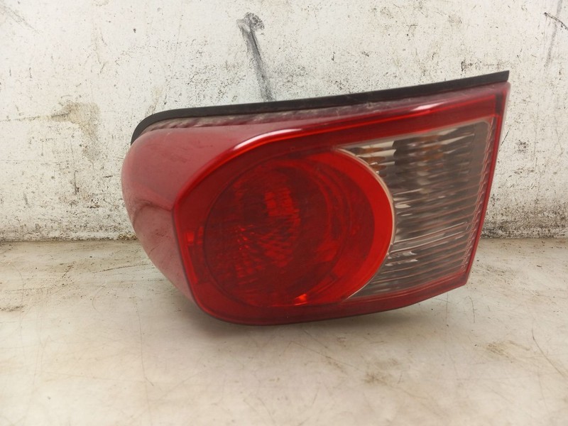 07 08 09 10 11 TOYOTA FJ CRUISER PASSENGER RIGHT TAIL LIGHT