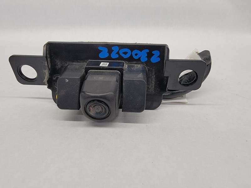 20-'24 TOYOTA CAMRY rear view camera OEM 1 Year Warranty!