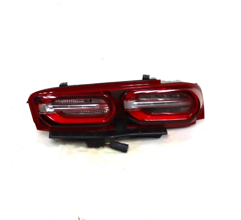 2019-2024 Chevrolet Camaro Passenger RH Red LED Tail Light Lamp GM Genuine OEM