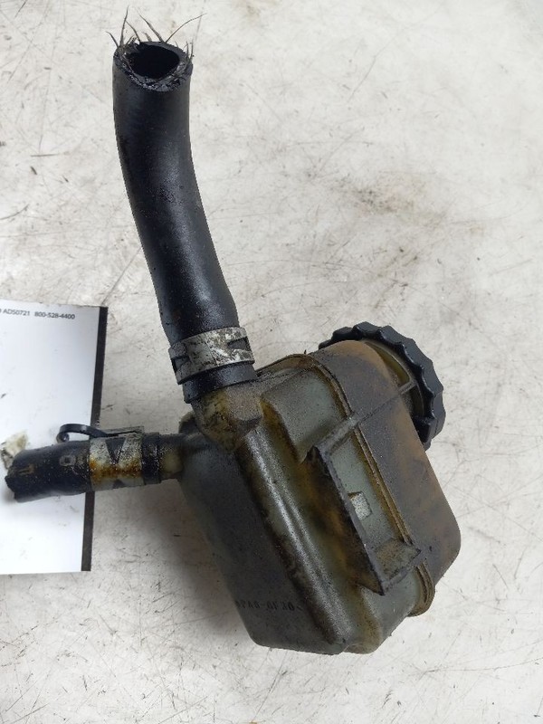 05 06 07 08 09 10 Scion TC Power Steering Reservoir