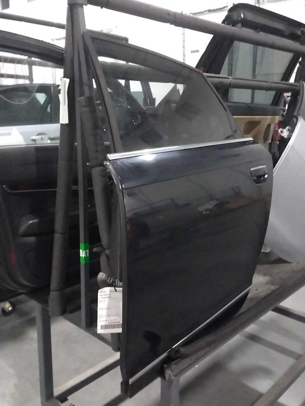 2009 AUDI A6 Left Rear Door Black OEM 227489 4DR SED Mileage 200K