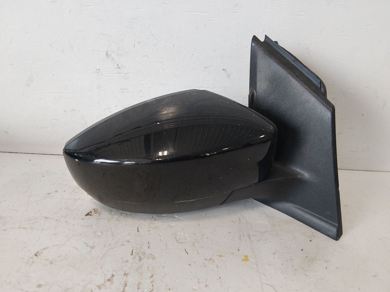 2017-2019 Ford ESCAPE Passenger Side View Mirror With Blind Spot Alert Heated