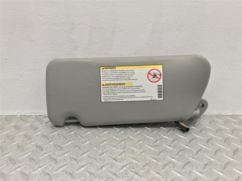 04 05 06 CADILLAC SRX PASSENGER GREY VINYL SUN VISOR OEM 25756063