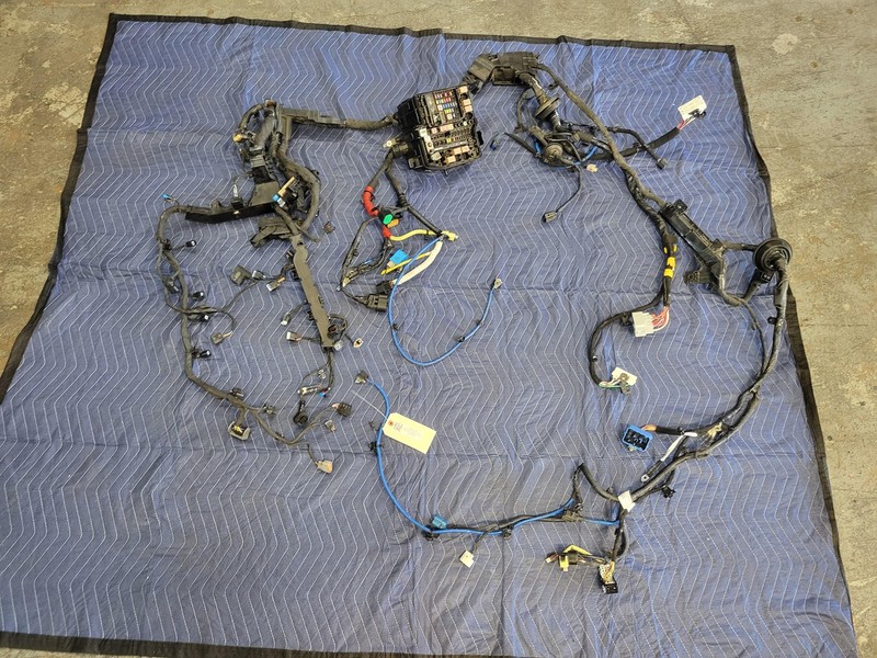 Used Oem Kia Engine Bay Wiring Harness for 2023-2024 Sportage 2.5L AWD
