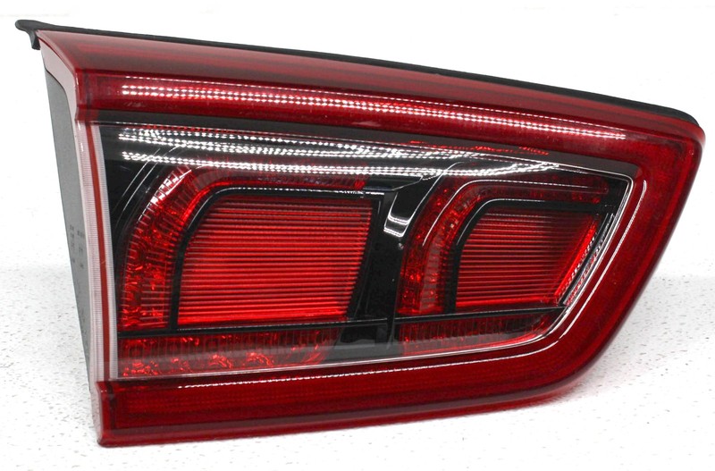 OEM Left Driver Side LED Tail lamp For KIA Niro, Niro EV 92403-G5110 Lens Crack