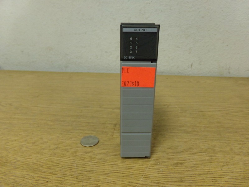 Allen Bradley 1746-0V8 Series A SLC500 Output Module *FREE SHIPPING*