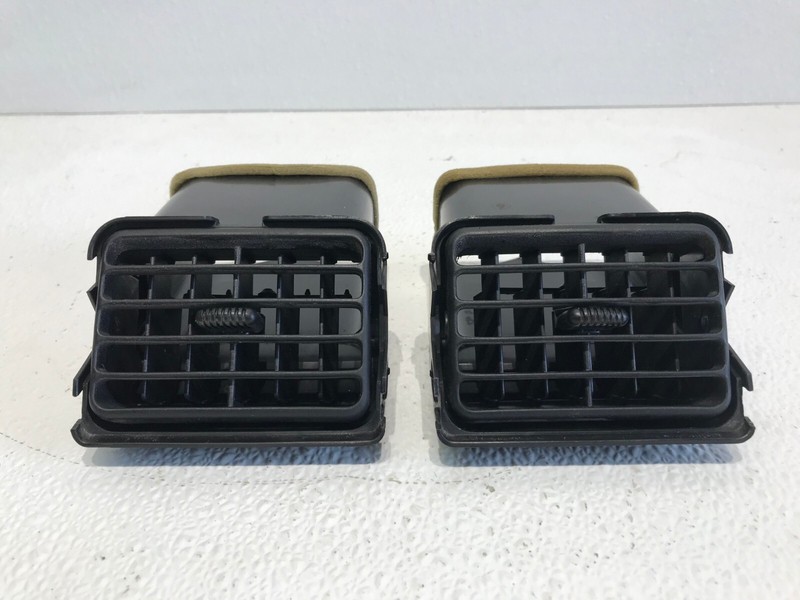 96-02 Toyota 4Runner Dash Air Vents Set of 2 Dash Bezel