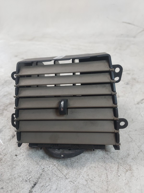 2008-2010 DODGE GRAND CARAVAN DRIVER DASH AC AIR VENT GRILLE oem