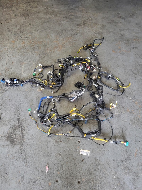 Used Oem Hyundai Body Floor Wiring Harness 1.6L AWD for 2018-2021 Kona