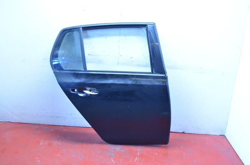 10-14 VOLKSWAGEN GOLF REAR RIGHT PASSENGER SIDE DOOR SHELL BLACK OEM