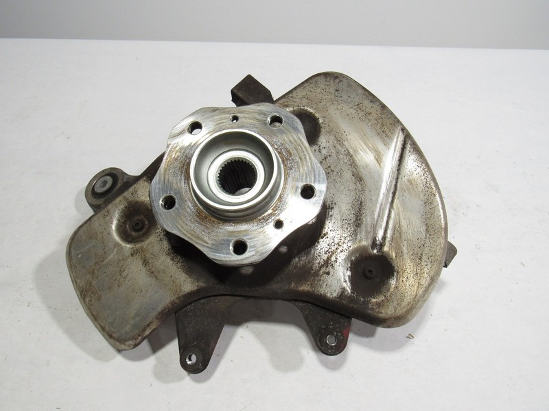 18-21 Aston Martin Vantage 2020 Rear Right Passenger Spindle Knuckle Hub ;:Y