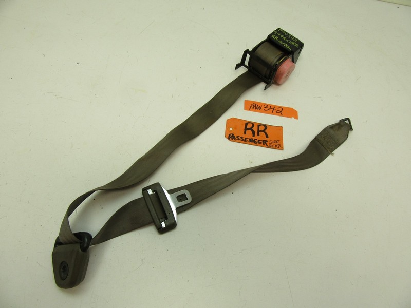 PASSENGER R RH RR RIGHT REAR SHOULDER SEAT BELT SEATBELT HARNESS BACK JEEP 1994