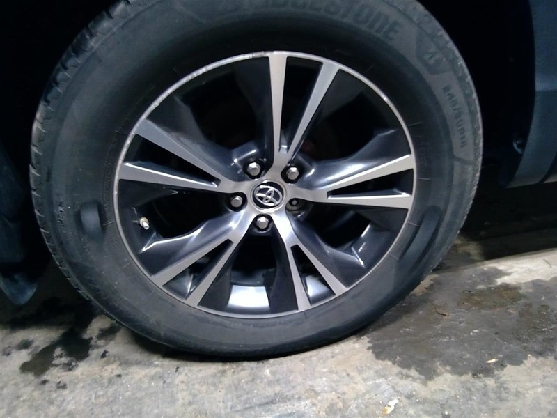 Rim Wheel 18x7-1/2 Alloy 10 Raised 5 V Spoke Fits 16-19 HIGHLANDER 1773105