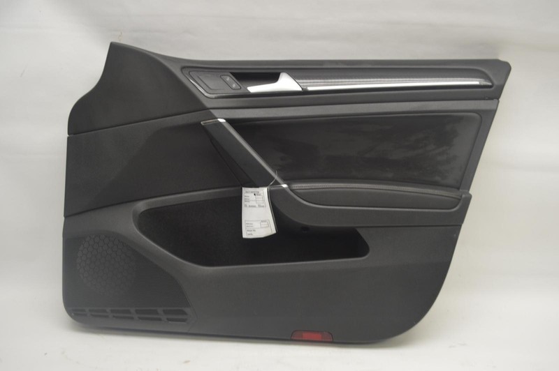 2016-2019 BMW 650I FRONT RIGHT PASSENGER SIDE DOOR PANEL TRIM COVER BLACK OEM
