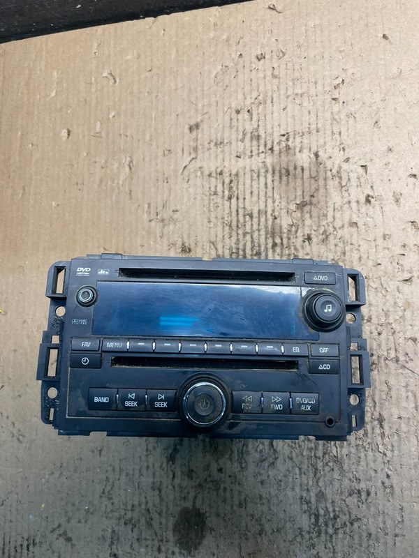 2007 to 2014 Chevrolet GMC Cadillac Radio CD Player AUX OEM V0785 DG