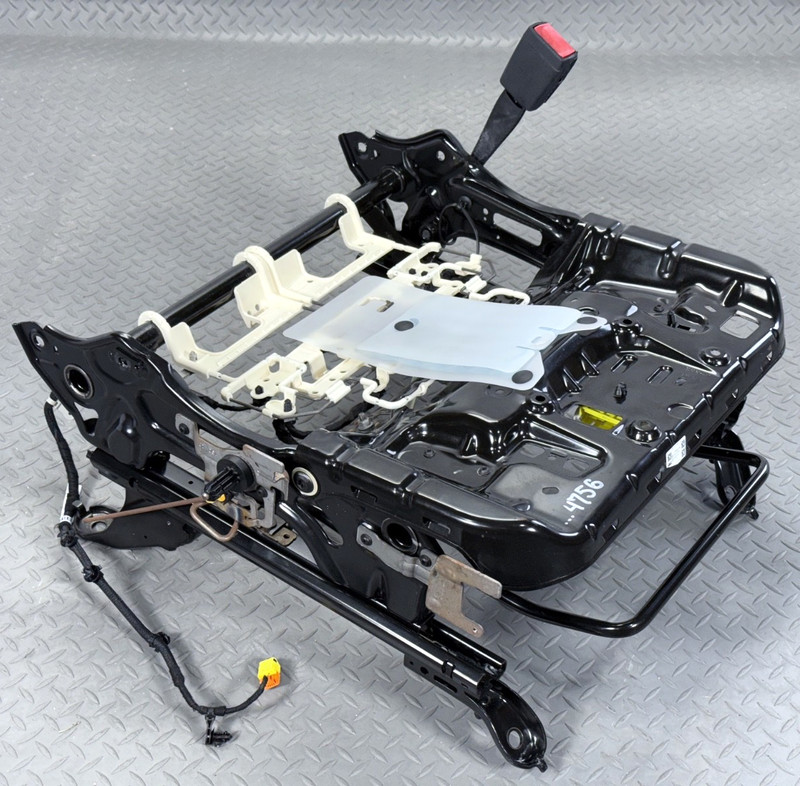 ✅ 2019-25 RAM 1500 5th Gen OEM FRONT RIGHT MANUAL SEAT CUSHION FRAME w/ WIRING