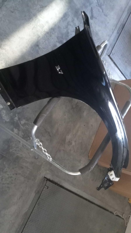 2016 INFINITI Q70 Front Left Fender BLACK 37585 Used 71K Miles OEM