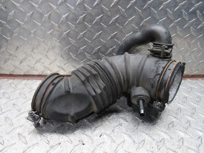 2010 HYUNDAI ACCENT 1.6L AIR INTAKE THROTTLE HOSE DUCT TUBE PIPE 28138-1G200