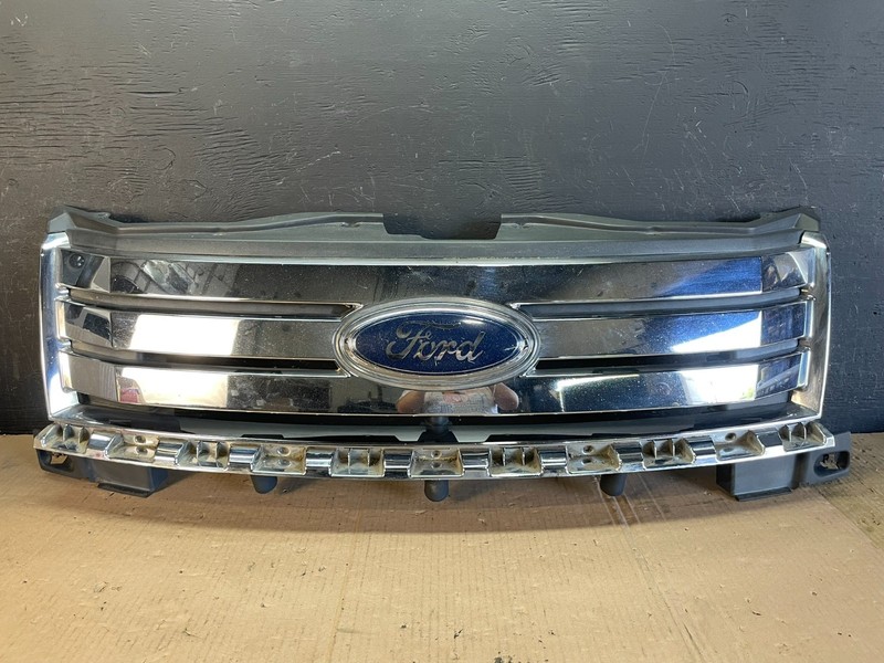 2007 2008 2009 2010 Ford Edge Front Upper Chrome Grill Grille Oem AD8549 DG