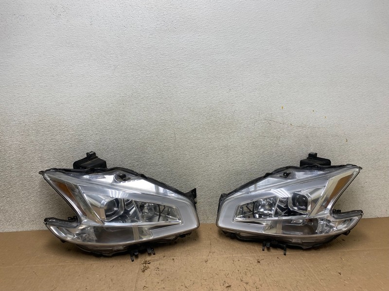LED 2009 to 2014 Nissan Maxima Left+Right SetHeadlight Aftermarket W2934 DG