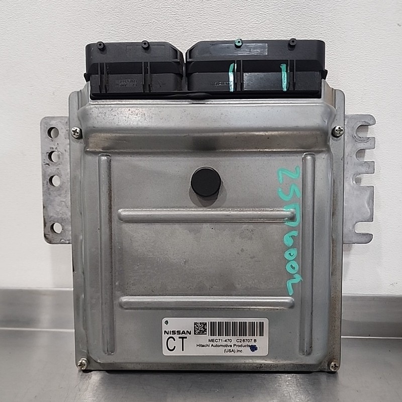 2009 Nissan Xterra Frontier 4.0L ECU AT Engine Control Module MEC71-470 C2 OEM
