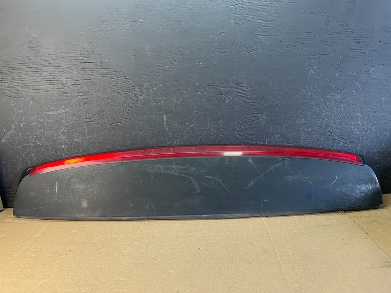 2007 - 2014 Cadillac Escalade Rear Upper Spoiler 3rd Third Brake Light AD0118 DG