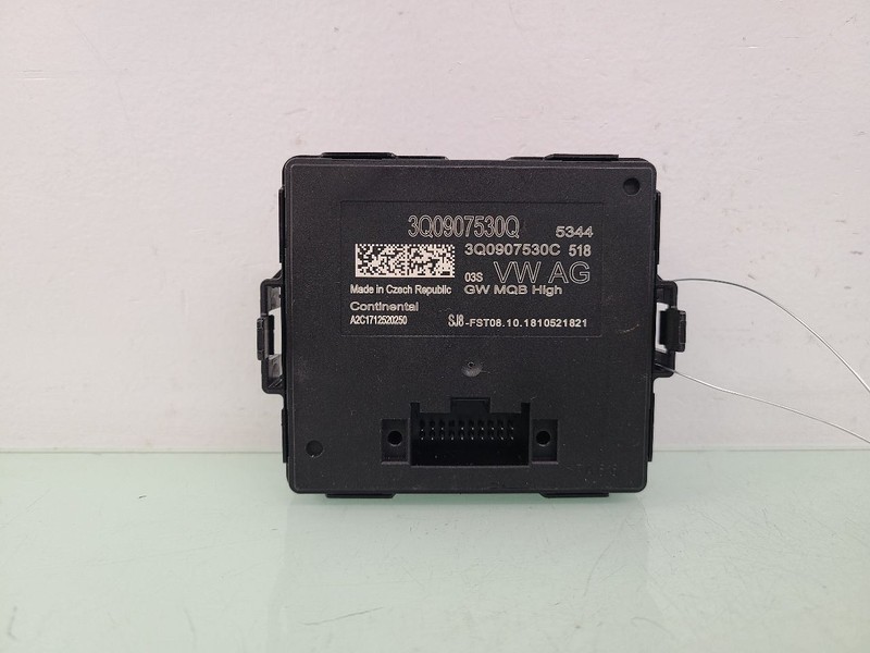 Chassis ECM Network Gateway Dash Mounted Fits 19-24 TIGUAN 586808