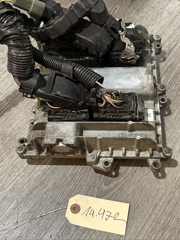 INTERNATIONAL MAXXFORCEENGINE CONTROL MODULE ECM-P/N:3007009C2 0281020159