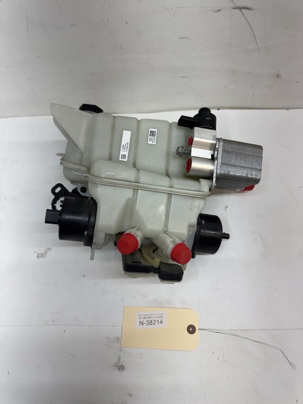 17-20 TESLA 3 COOLANT OVERFLOW PUMP BOTTLE TANK RESERVOIR 1097016-00-D 38214 M17