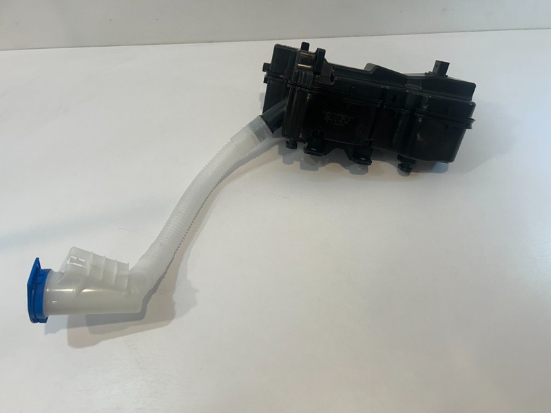 Volkswagen ID.4 washer reservoir 2021-22 PART# IEA.955.453.F