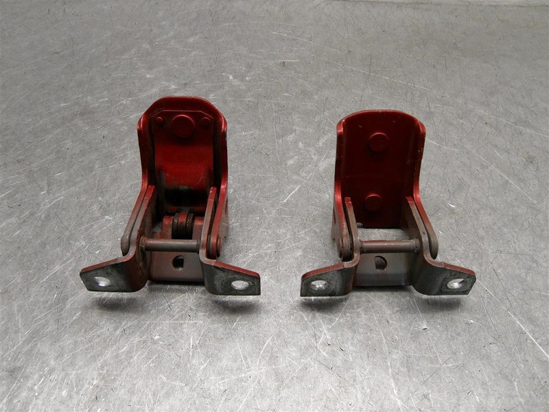 2003 FORD EXPEDITION DRIVER REAR DOOR HINGES PAIR RED OEM 133.FD8E03