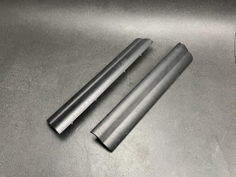 2PC Front Right & Left Door Sill Scuff Plate 2018 BMW X1 51477326833 2016 - 2022