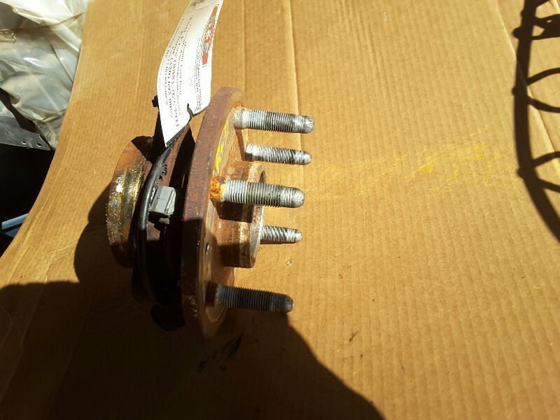 HUB FRONT 2WD WITHOUT ACTIVE APPLY BRAKES FITS 07-14 ESCALADE 159708