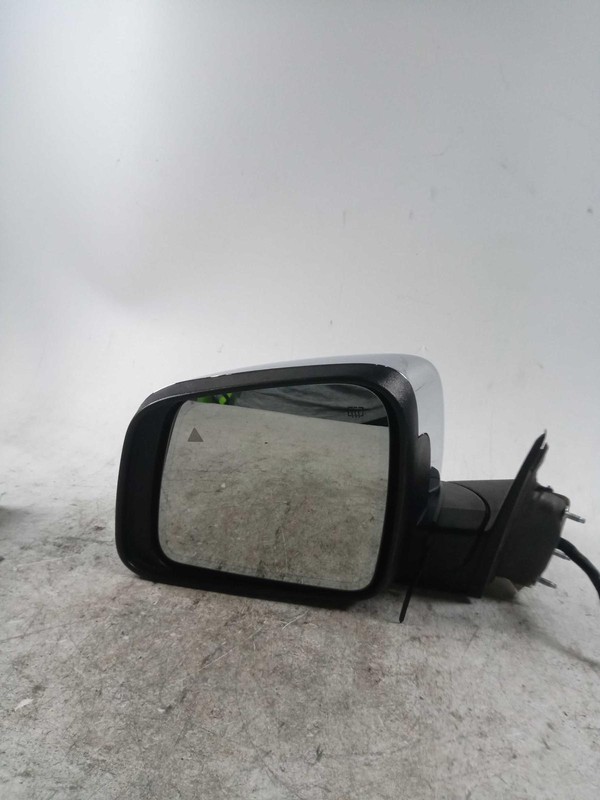 2019 Hyundai Elantra Left Door Mirror Assembly Silver 646443 Used 62K Miles